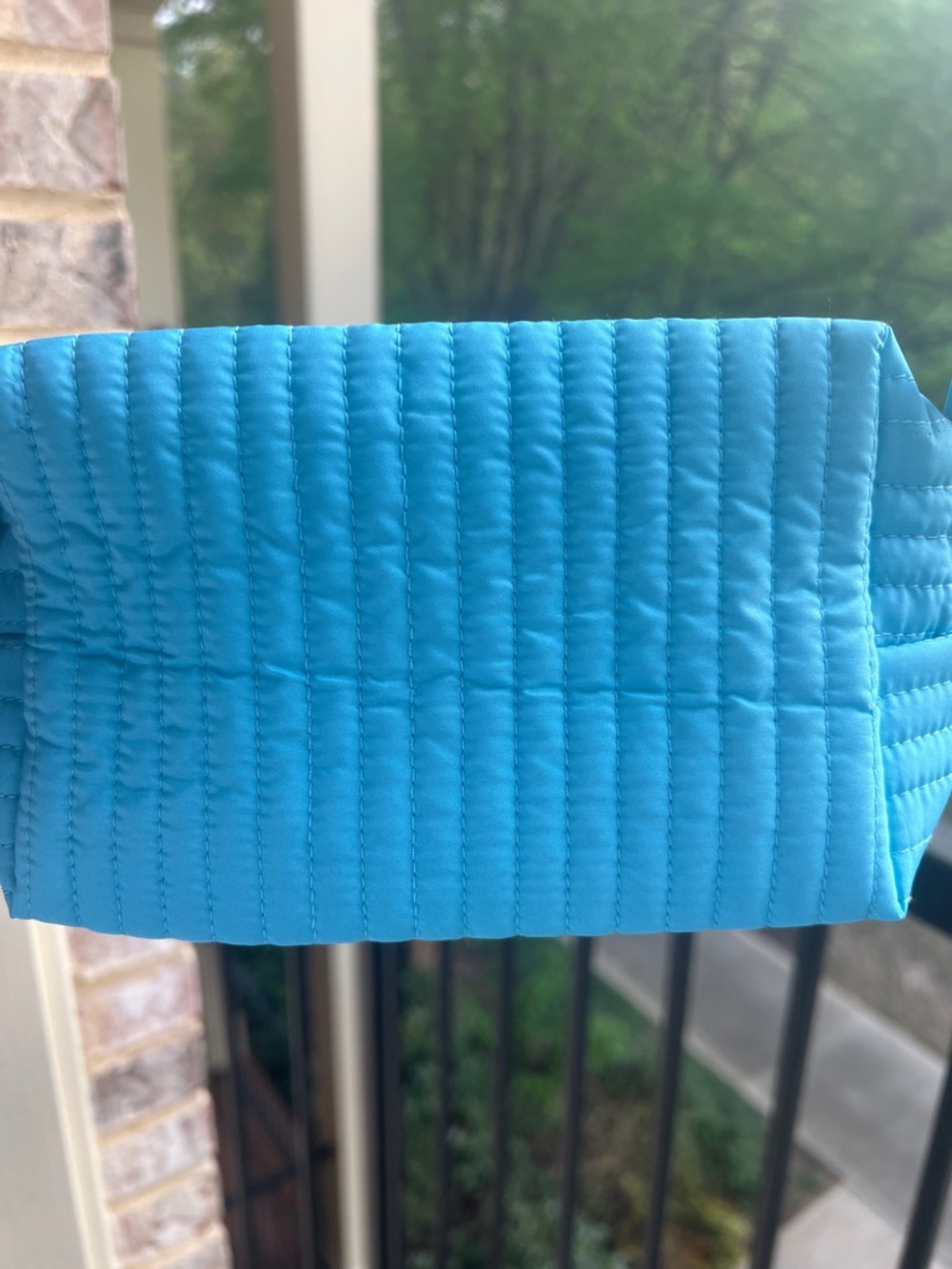 MAC Cosmetics Light Blue Quilted Makeup Bag - Picture 7 of 7